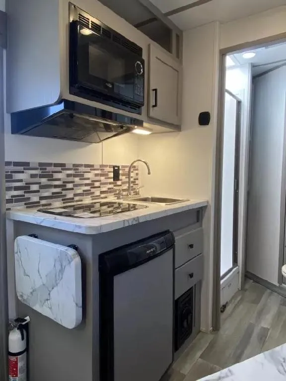 used Horse Trailers Bison Trailers  for sale, in Galt, CA Thumbnail 13