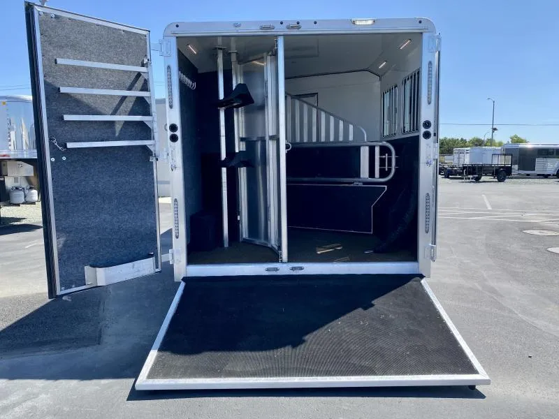 used Horse Trailers Merhow Trailers  for sale, in Galt, CA Thumbnail 16