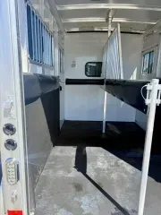 used Horse Trailers Sundowner Trailers  for sale, in Galt, CA Thumbnail 13