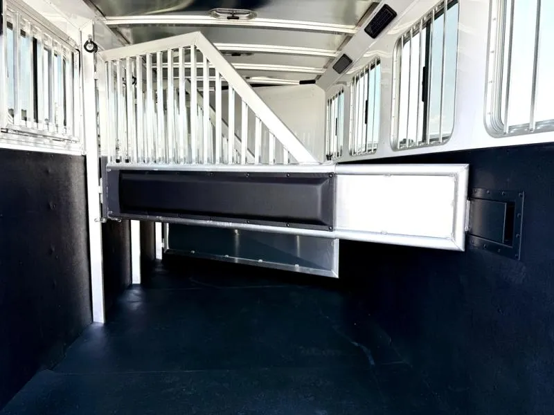 new Horse Trailers Sooner  for sale, in Galt, CA Thumbnail 10