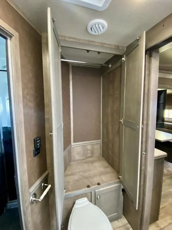 new Horse Trailers Merhow Trailers  for sale, in Galt, CA Thumbnail 14