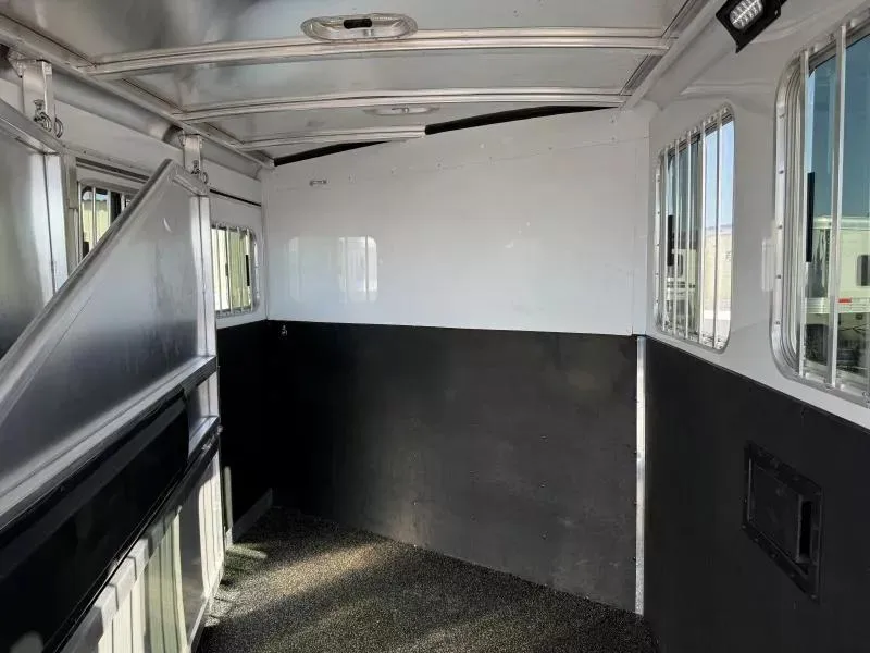 used Horse Trailers Exiss Trailers  for sale, in Galt, CA Thumbnail 16