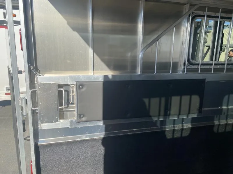 new Horse Trailers Maverick Trailers  for sale, in Galt, CA Thumbnail 12