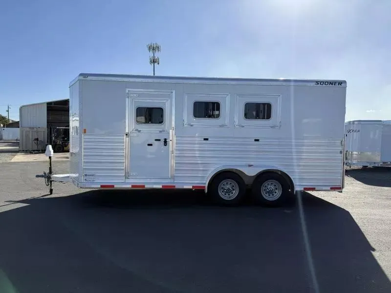 used Horse Trailers Sooner  for sale, in Galt, CA Thumbnail 18