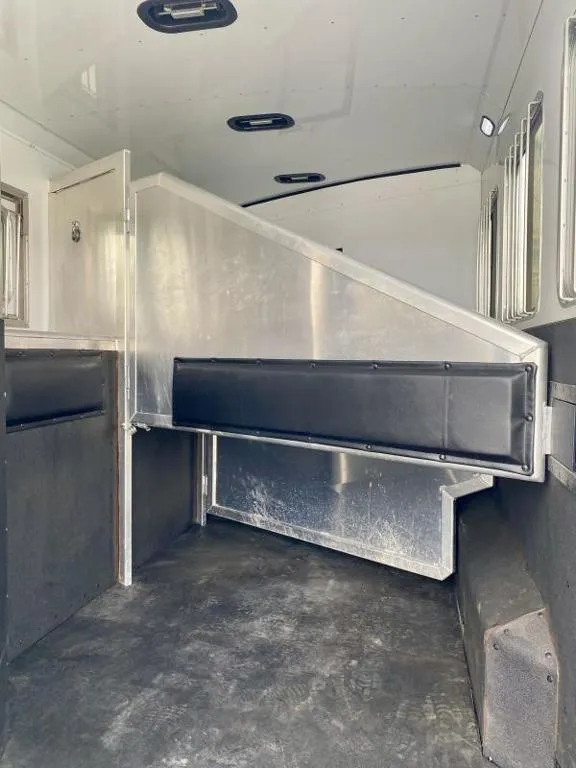 used Horse Trailers Exiss Trailers  for sale, in Galt, CA Thumbnail 25