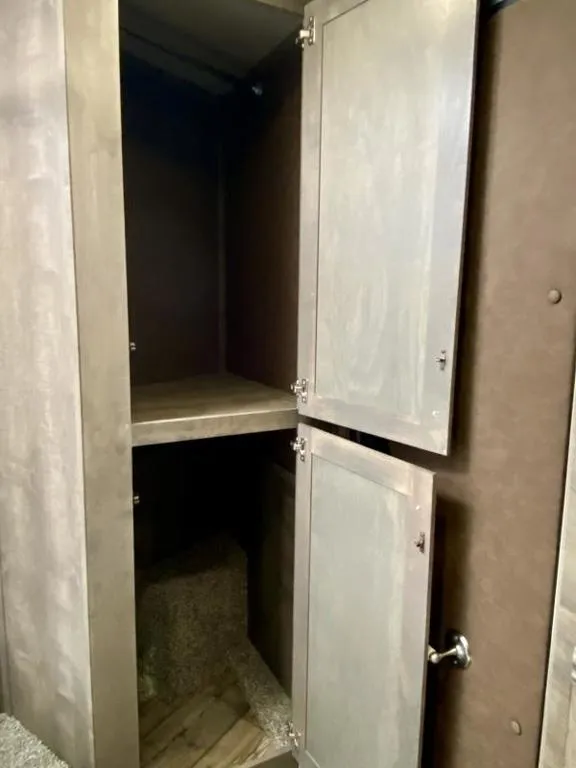 new Horse Trailers Merhow Trailers  for sale, in Galt, CA Thumbnail 13