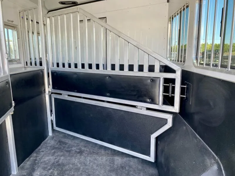 new Horse Trailers Merhow Trailers  for sale, in Galt, CA Thumbnail 23