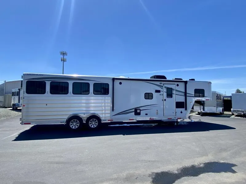 new Horse Trailers Merhow Trailers  for sale, in Galt, CA Thumbnail 17