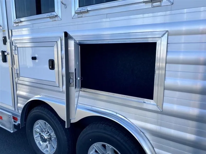 new Horse Trailers Merhow Trailers  for sale, in Galt, CA Thumbnail 26