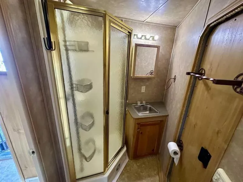 used Horse Trailers Exiss Trailers  for sale, in Galt, CA Thumbnail 24