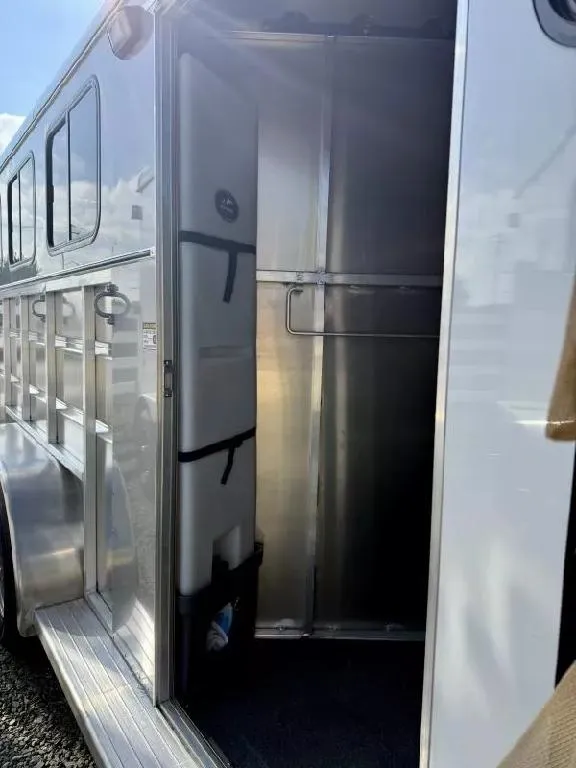 new Horse Trailers Maverick Trailers  for sale, in Galt, CA Thumbnail 4