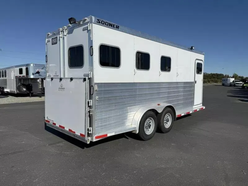 used Horse Trailers Sooner  for sale, in Galt, CA Thumbnail 10