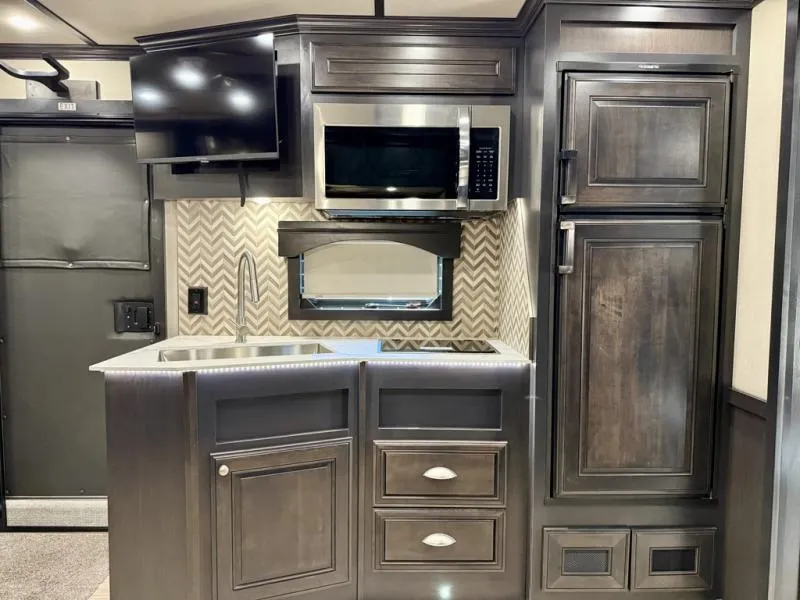 new Horse Trailers Sooner  for sale, in Galt, CA Thumbnail 32