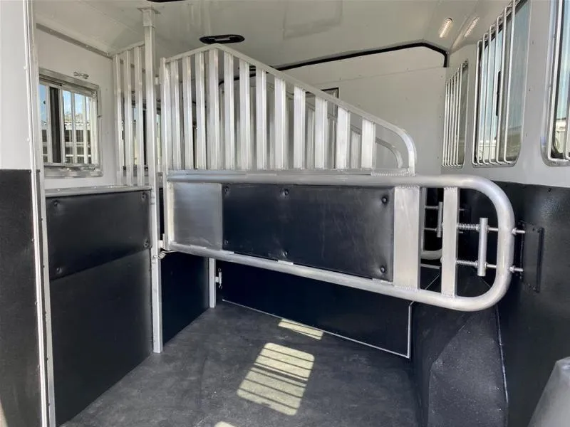 new Horse Trailers Merhow Trailers  for sale, in Galt, CA Thumbnail 19