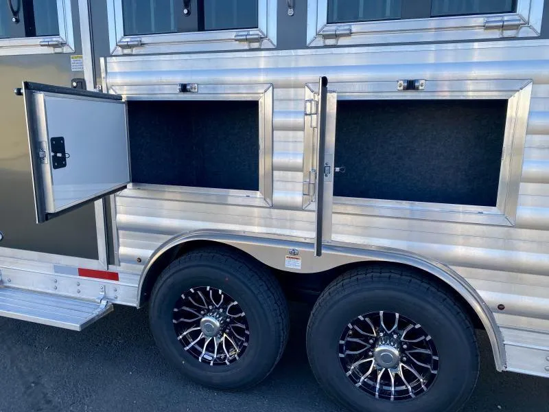 new Horse Trailers Merhow Trailers  for sale, in Galt, CA Thumbnail 25