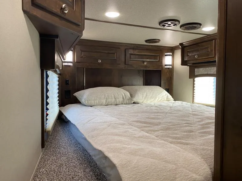 new Horse Trailers Merhow Trailers  for sale, in Galt, CA Thumbnail 4