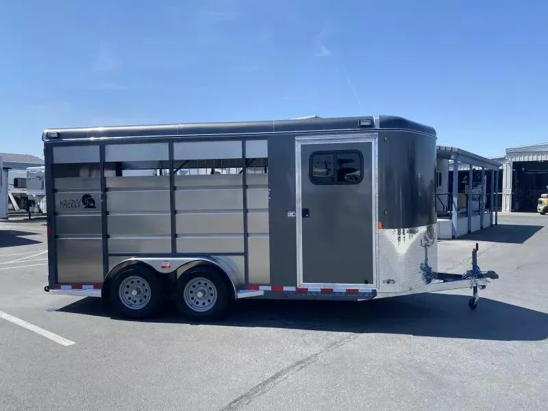 2026 Maverick Trailers 3 Horse Highside BP Trailer