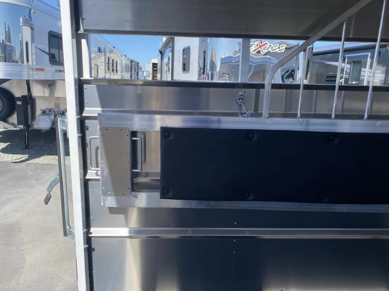 new Horse Trailers Maverick Trailers  for sale, in Galt, CA Thumbnail 11