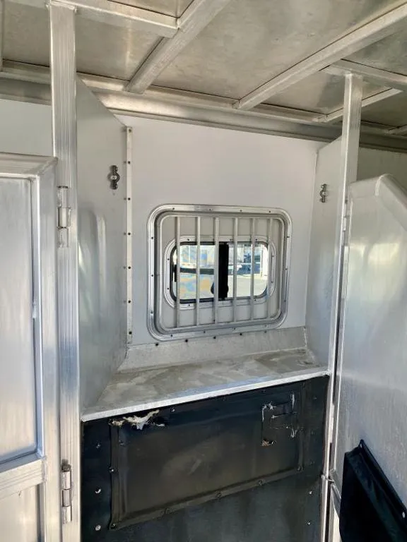 used Horse Trailers Exiss Trailers  for sale, in Galt, CA Thumbnail 24
