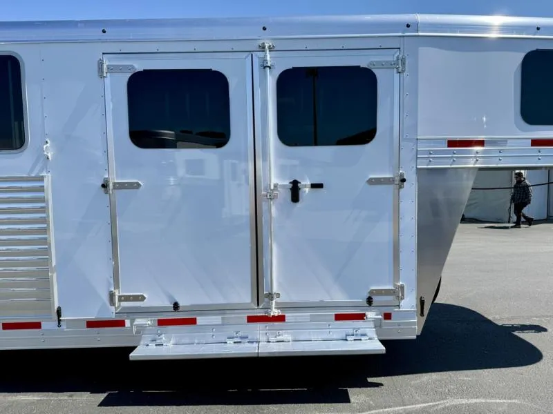 new Horse Trailers Sooner  for sale, in Galt, CA Thumbnail 2
