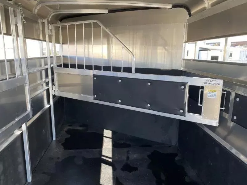 new Horse Trailers Maverick Trailers  for sale, in Galt, CA Thumbnail 13