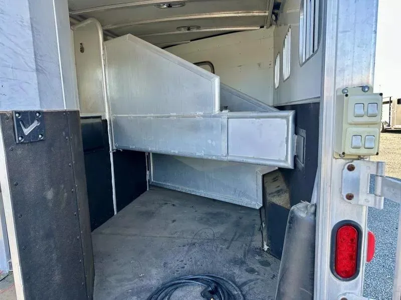 used Horse Trailers Exiss Trailers  for sale, in Galt, CA Thumbnail 33