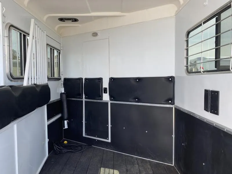 used Horse Trailers Other  for sale, in Galt, CA Thumbnail 31