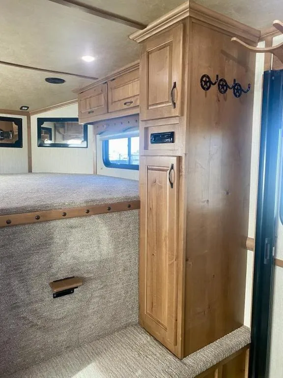 used Horse Trailers Trails West Manufacturing  for sale, in Galt, CA Thumbnail 8