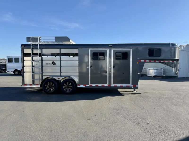 2026 Maverick Trailers 3 Horse Side Tack GN Highside Trailer