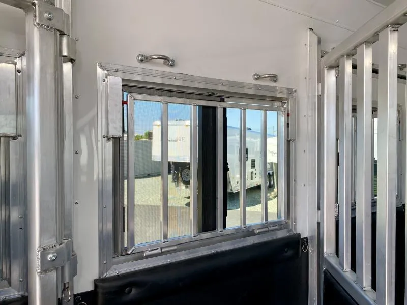 new Horse Trailers Merhow Trailers  for sale, in Galt, CA Thumbnail 21