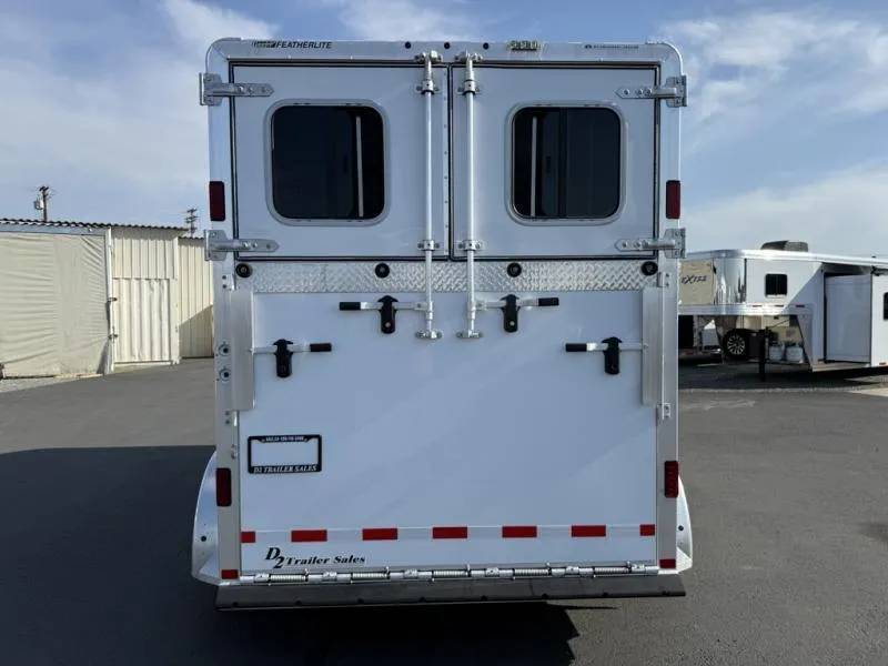 used Horse Trailers Featherlite  for sale, in Galt, CA Thumbnail 10