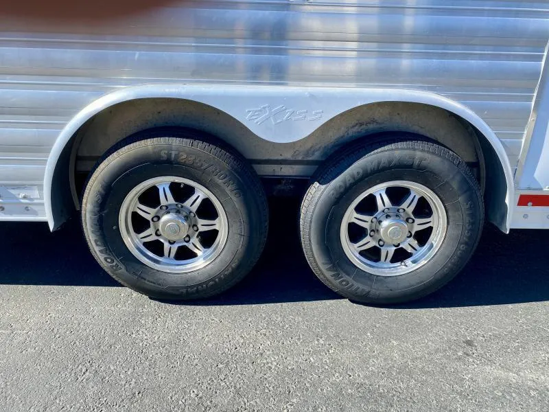 used Horse Trailers Exiss Trailers  for sale, in Galt, CA Thumbnail 18