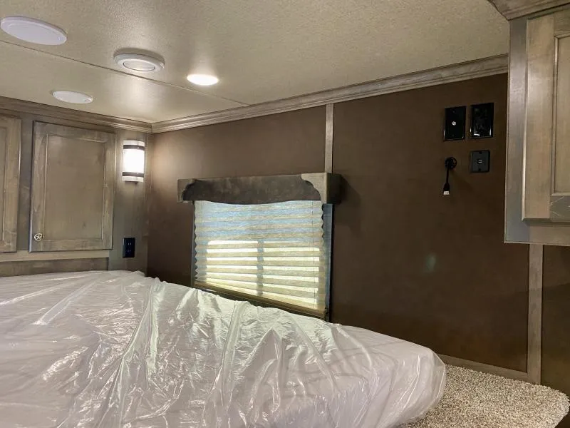 new Horse Trailers Merhow Trailers  for sale, in Galt, CA Thumbnail 7