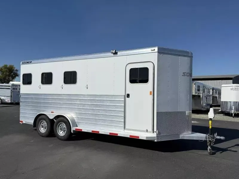 used Horse Trailers Sooner  for sale, in Galt, CA Thumbnail 2