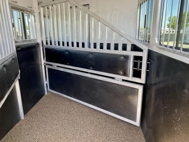 new Horse Trailers Merhow Trailers  for sale, in Galt, CA Thumbnail 19