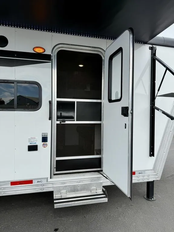 new Horse Trailers Bison Trailers  for sale, in Galt, CA Thumbnail 8