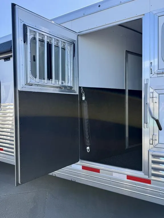 new Horse Trailers Sooner  for sale, in Galt, CA Thumbnail 120