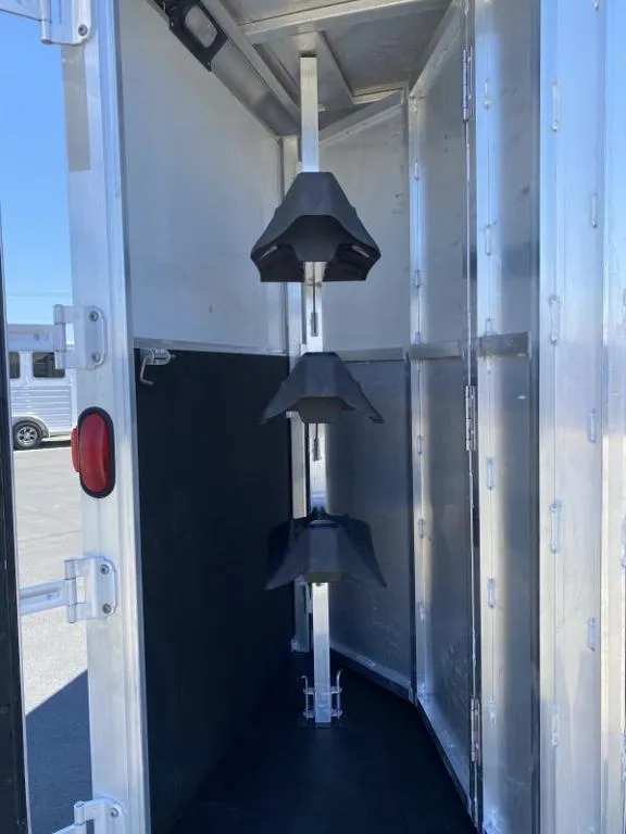 used Horse Trailers Exiss Trailers  for sale, in Galt, CA Thumbnail 13