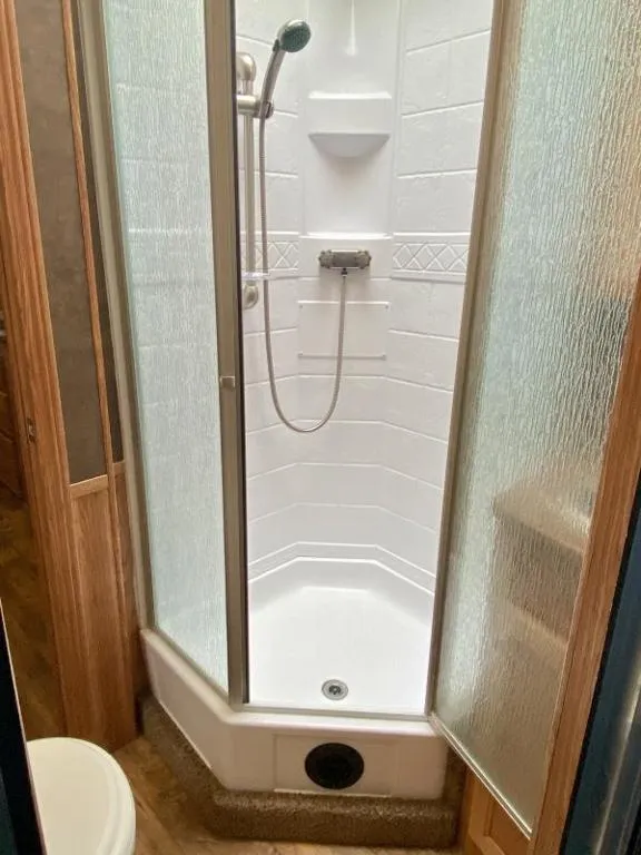 used Horse Trailers Exiss Trailers  for sale, in Galt, CA Thumbnail 16