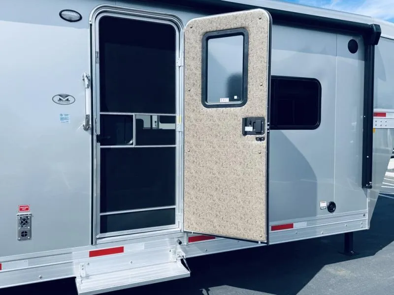 new Horse Trailers Merhow Trailers  for sale, in Galt, CA Thumbnail 6