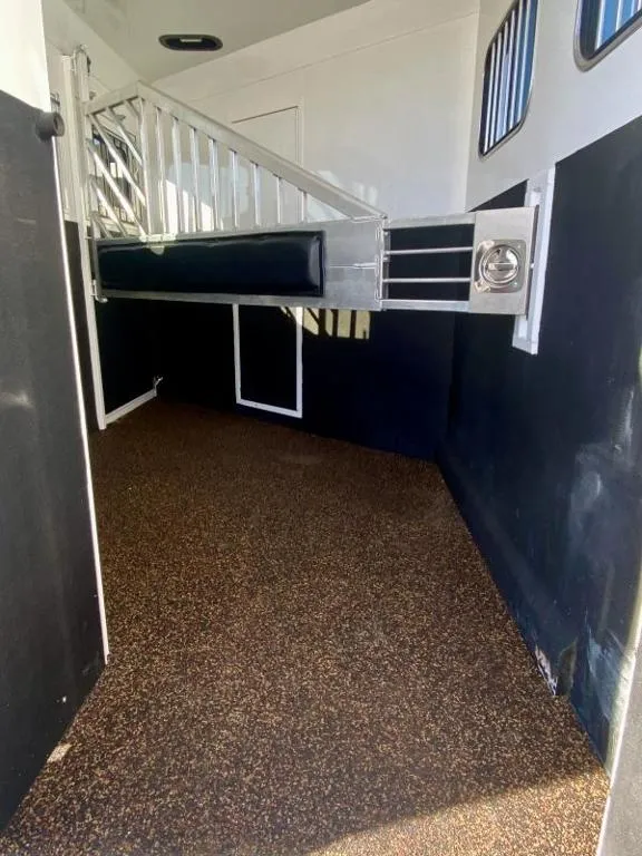 used Horse Trailers Trails West Manufacturing  for sale, in Galt, CA Thumbnail 25