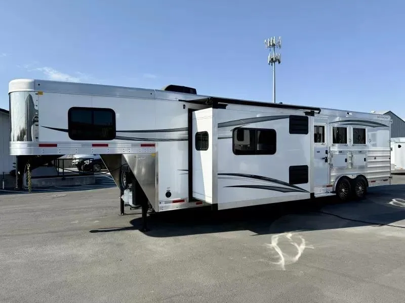 new Horse Trailers Merhow Trailers  for sale, in Galt, CA Thumbnail 81