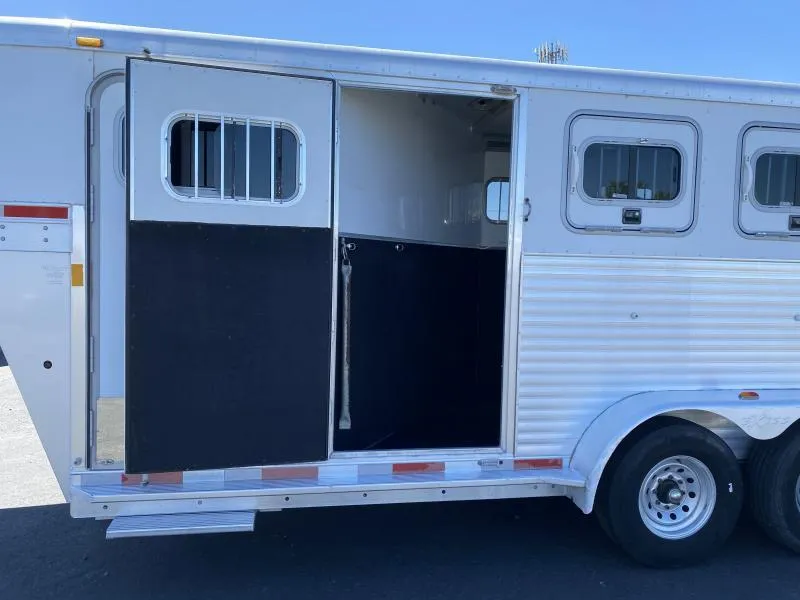 used Horse Trailers Exiss Trailers  for sale, in Galt, CA Thumbnail 9