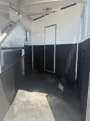 used Horse Trailers Exiss Trailers  for sale, in Galt, CA Thumbnail 26