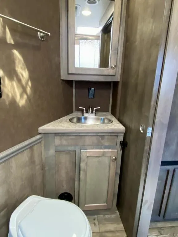 new Horse Trailers Merhow Trailers  for sale, in Galt, CA Thumbnail 14