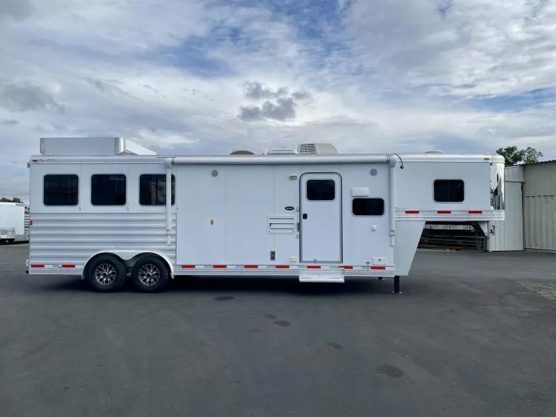 2015 Exiss Trailers Endeavor 8310G LQ 3 Horse