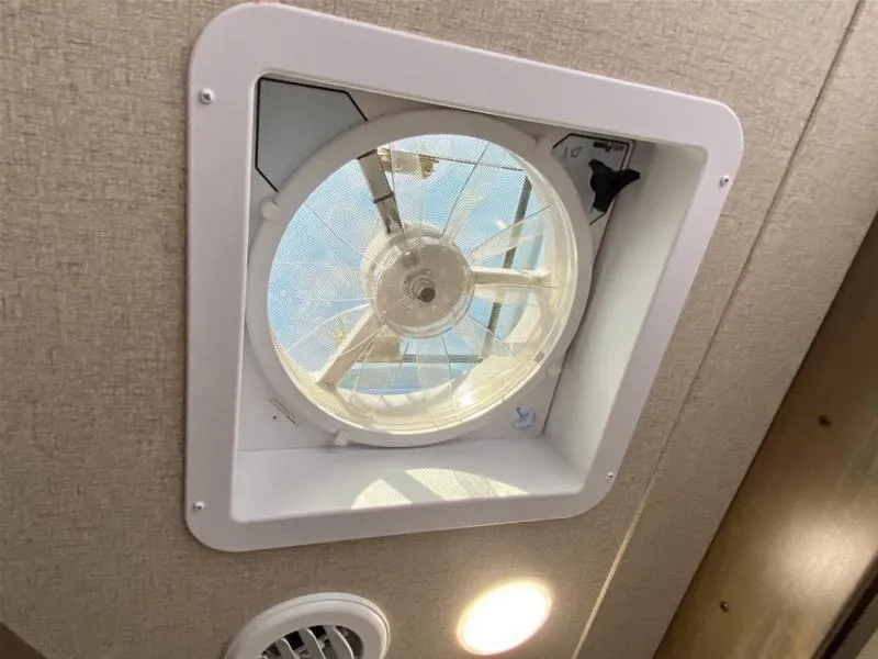 new Horse Trailers Merhow Trailers  for sale, in Galt, CA Thumbnail 15