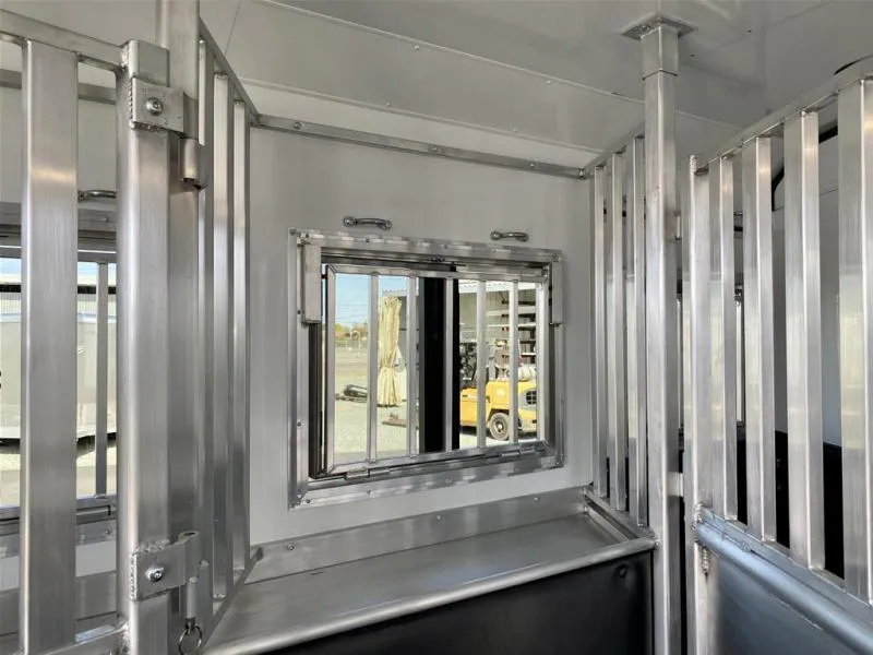 new Horse Trailers Merhow Trailers  for sale, in Galt, CA Thumbnail 21