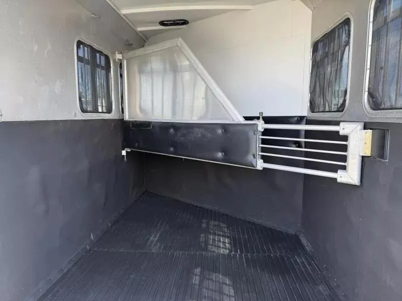 used Horse Trailers Logan Coach  for sale, in Galt, CA Thumbnail 17