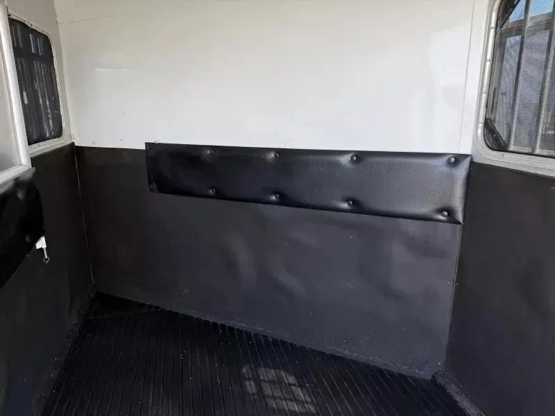 used Horse Trailers Logan Coach  for sale, in Galt, CA Thumbnail 15